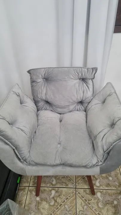 Poltrona confortável e moderna - Foto 3