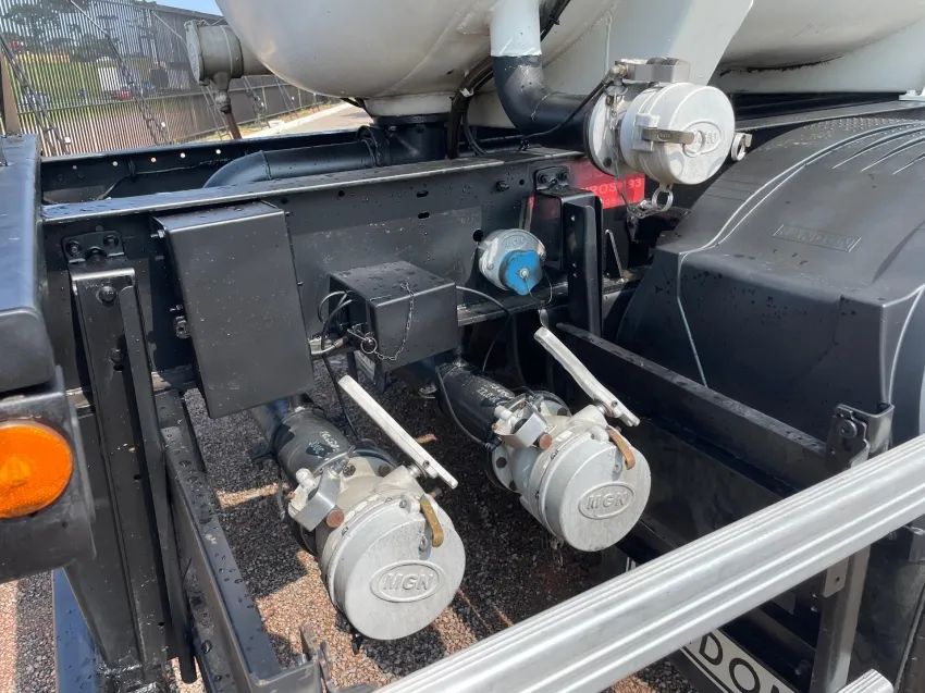 CARRETA TANQUE RANDON VANDERLEIA 43 MIL LITROS ANO 2012 - Foto 12