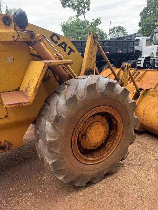 Pá Carregadeira Usada - Foto 6