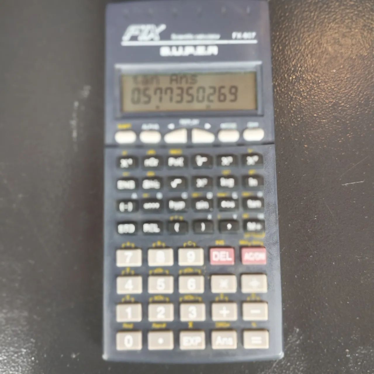 Calculadora Científica Casio FX-82MS - Nova - Foto 2