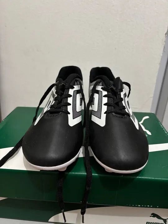 Chuteira Umbro - Tamanho 36 - Foto 3