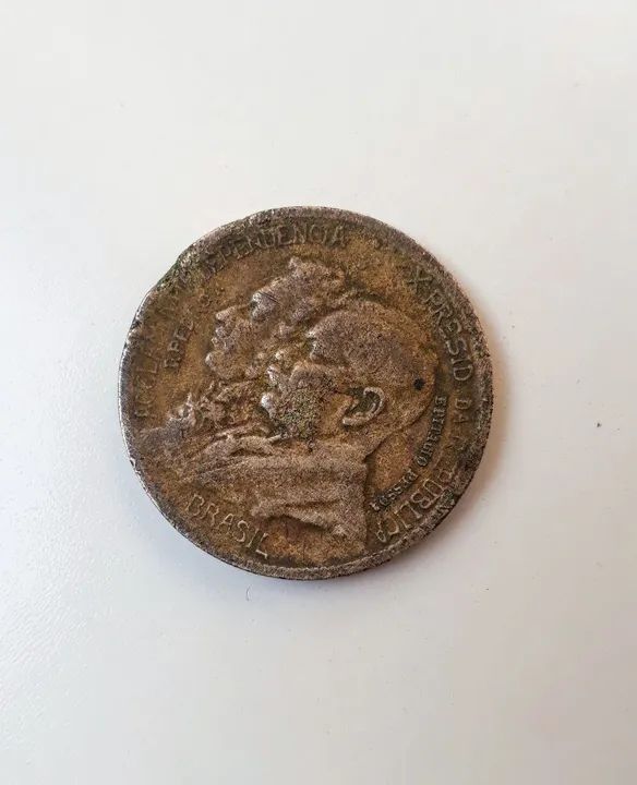 MOEDA ANTIGA RARIDADE CENTENÁRIO  - Foto 4