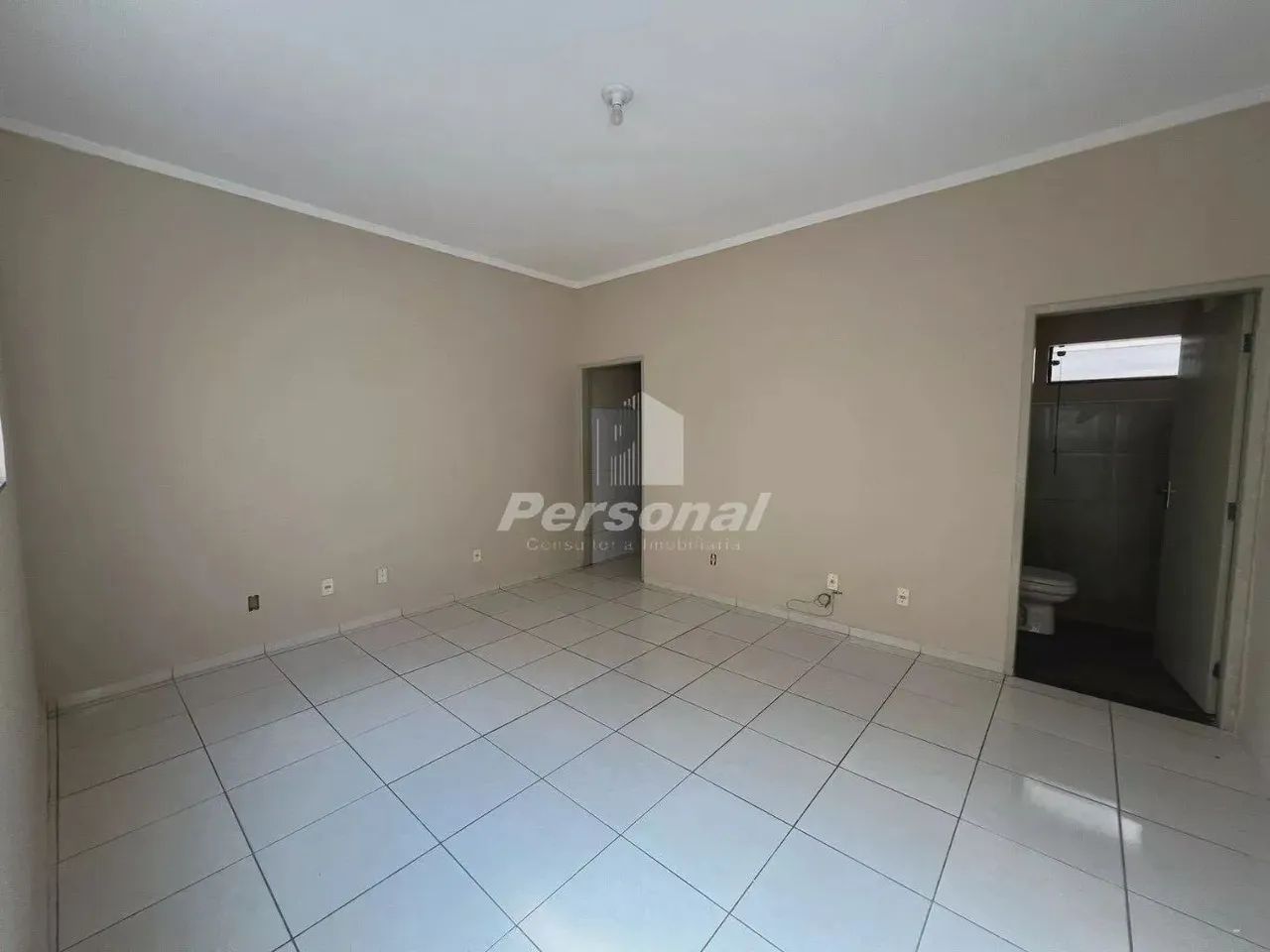 Imóvel para aluguel com 30M² com 1 quarto, com excelente localização no centro da cidade