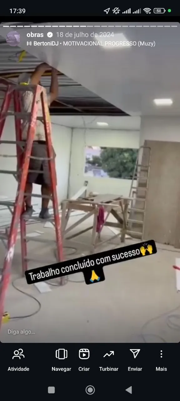 Aplicação de forro de pvc