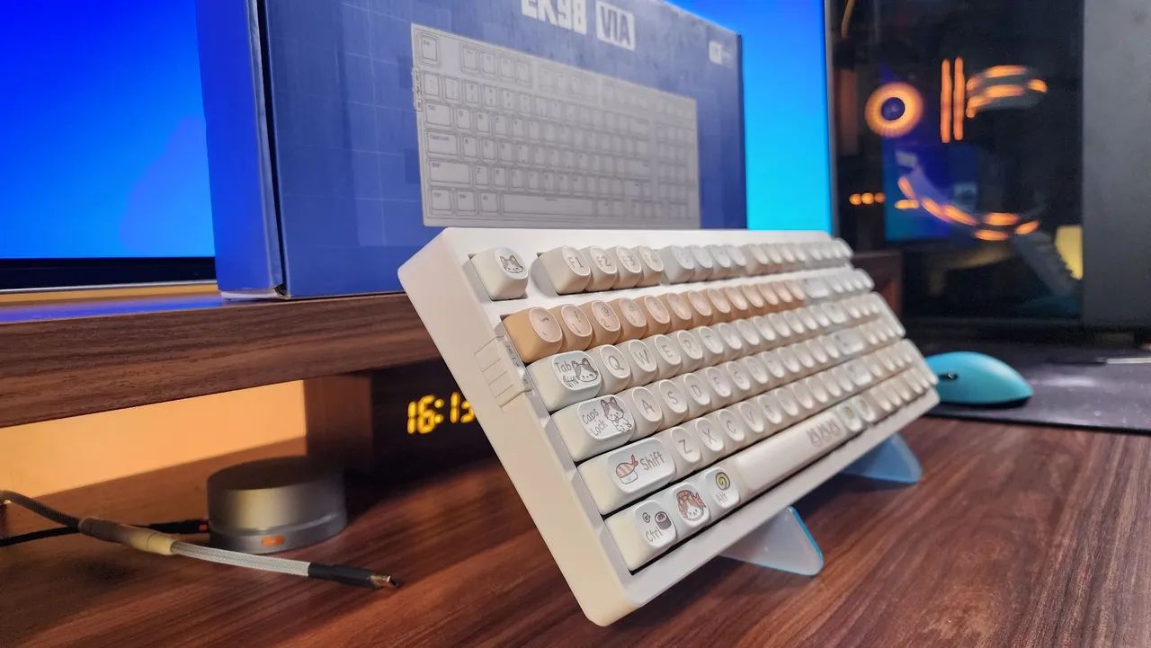 Teclado custom Epomaker EK98 - Foto 2