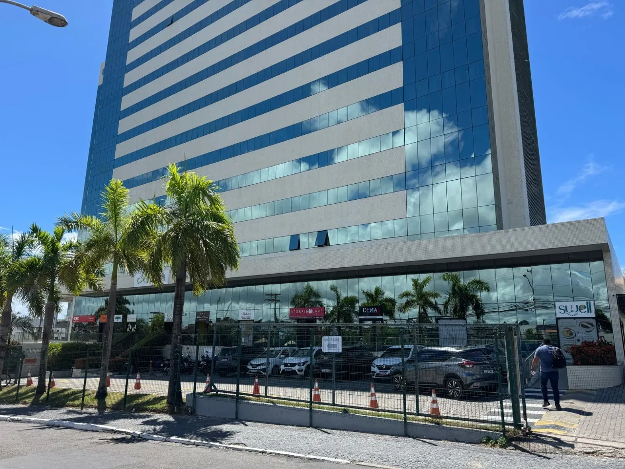 SALA COMERCIAL em LAURO DE FREITAS - BA, BURAQUINHO