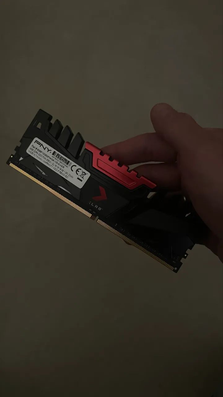 DDR4 RAM Memory64168579329537121