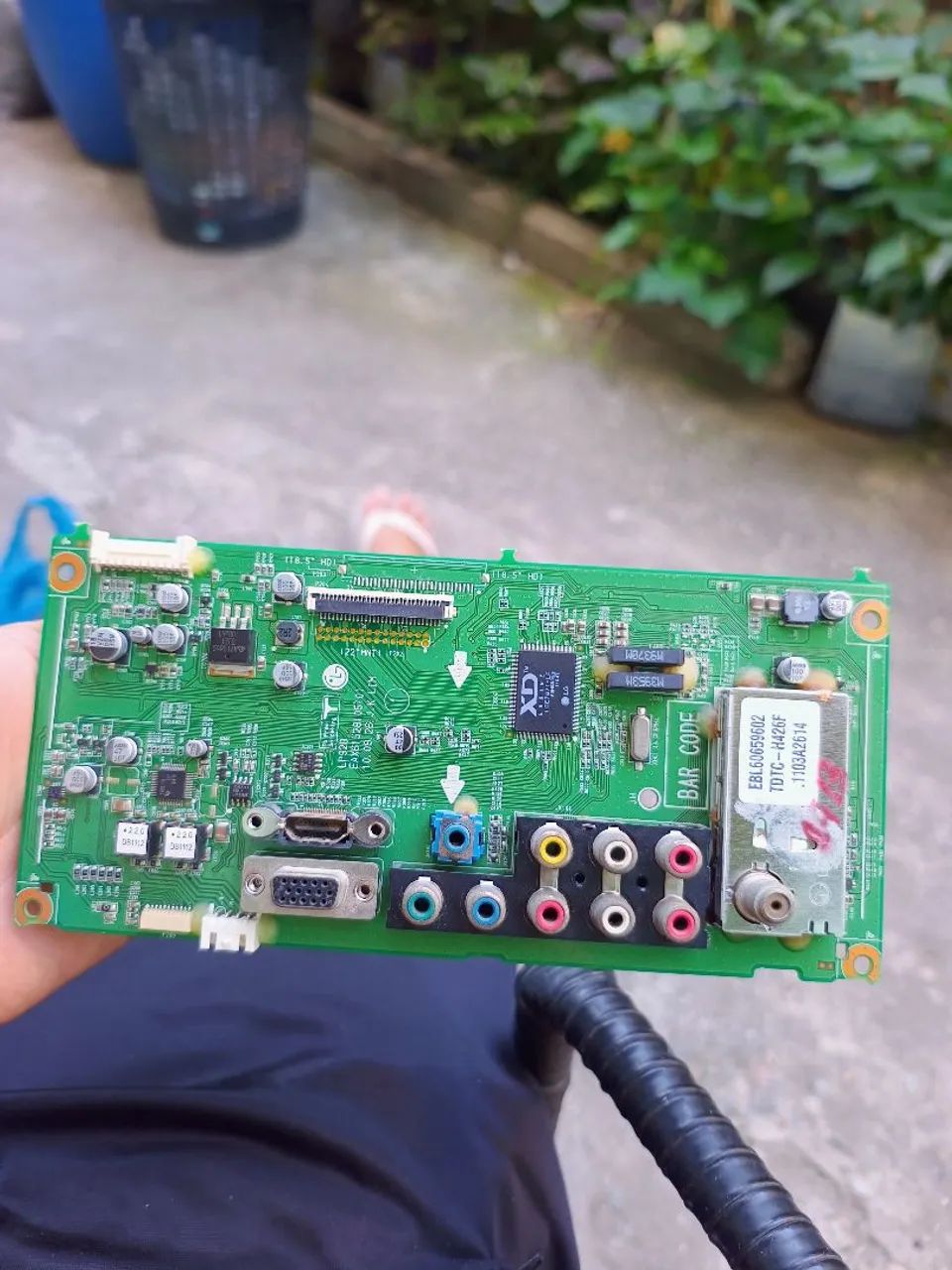 Placa Principal (mainboard) para a TV/monitor LG M227WAP-PM, modelo EAX61528105 