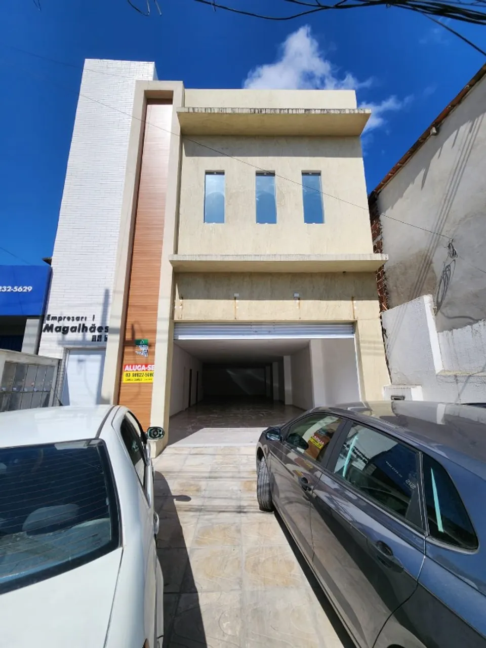 Salas comerciais para alugar no centro de Bayeux.