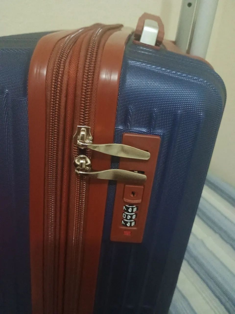 Mala de viagem bordo 10kg - Foto 4