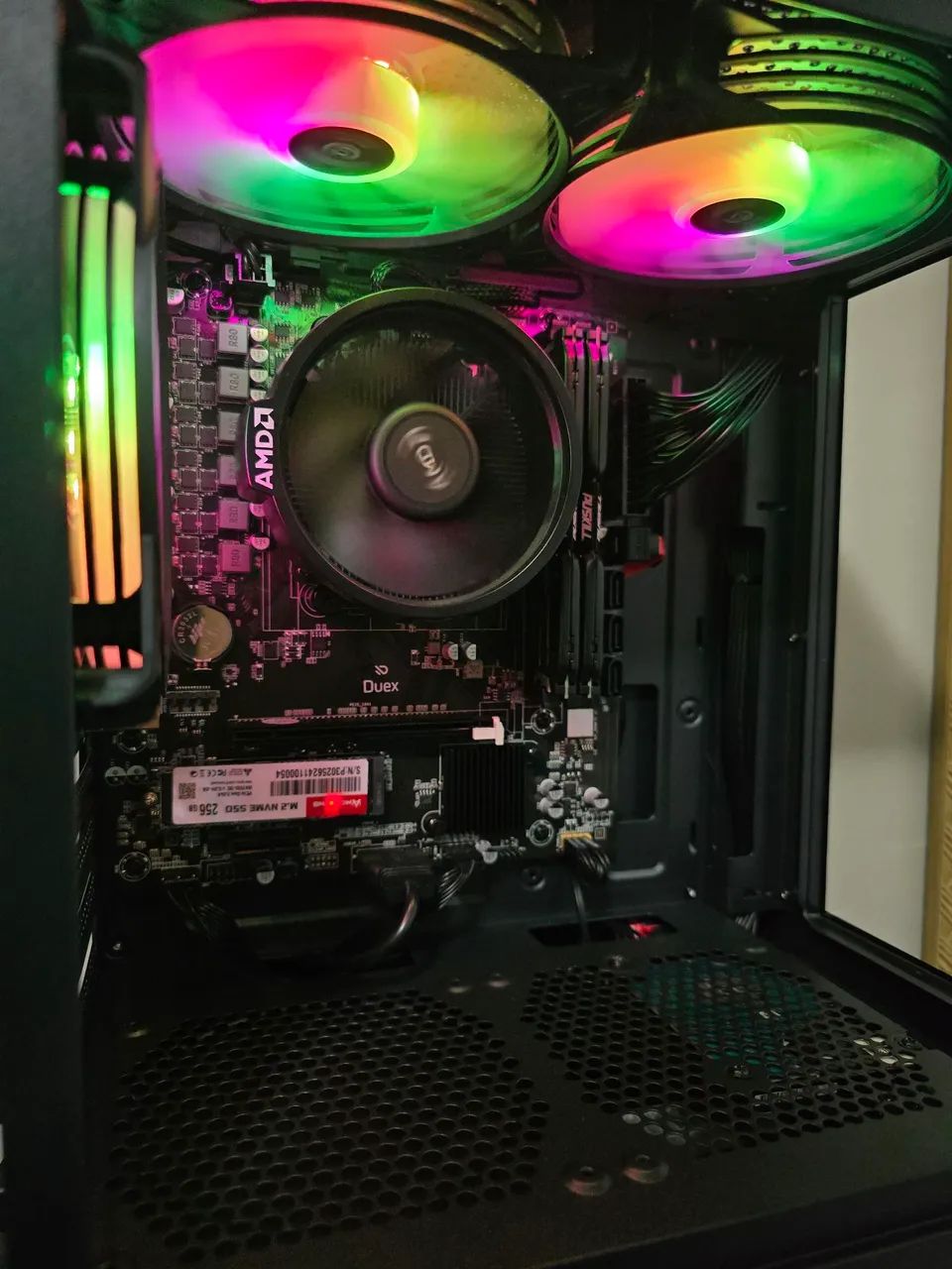 ? Computador Gamer Ryzen 3 3200G | Vega 8 | 16GB DDR4 | SSD NVMe | Pronto para Jogar! - Foto 3