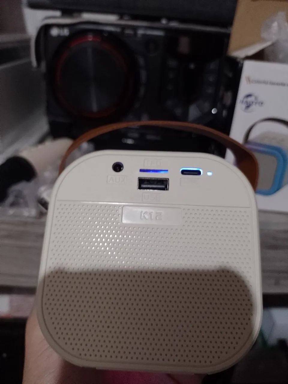 Speaker K12 RGB karaoke ,muda voz - Foto 3