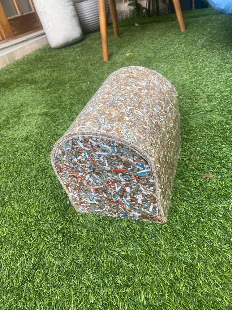 Casinha para animais de estimação feita de papel reciclado - Foto 3