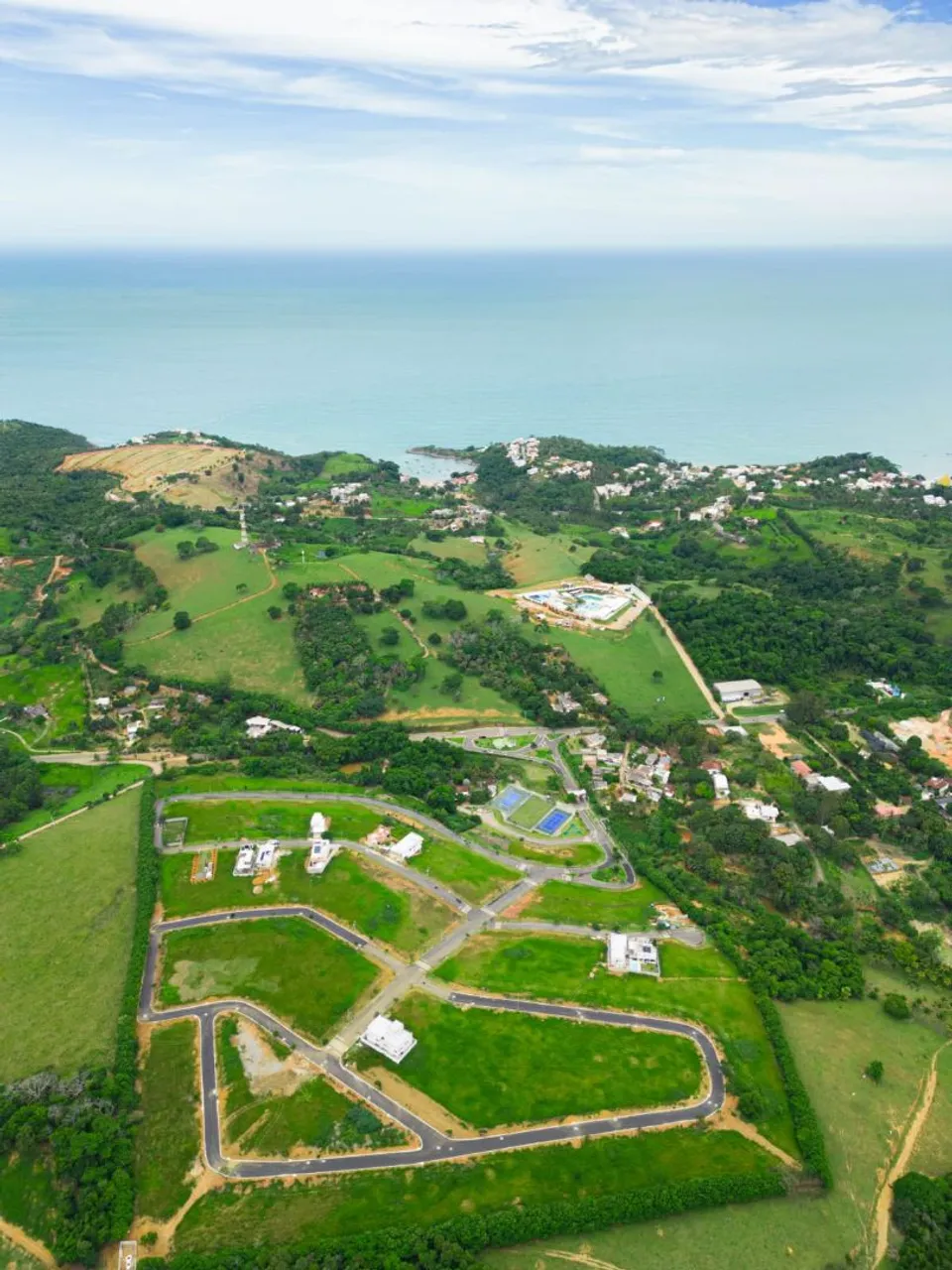 Lote em Iriri com 360 m² em Condomínio Fechado