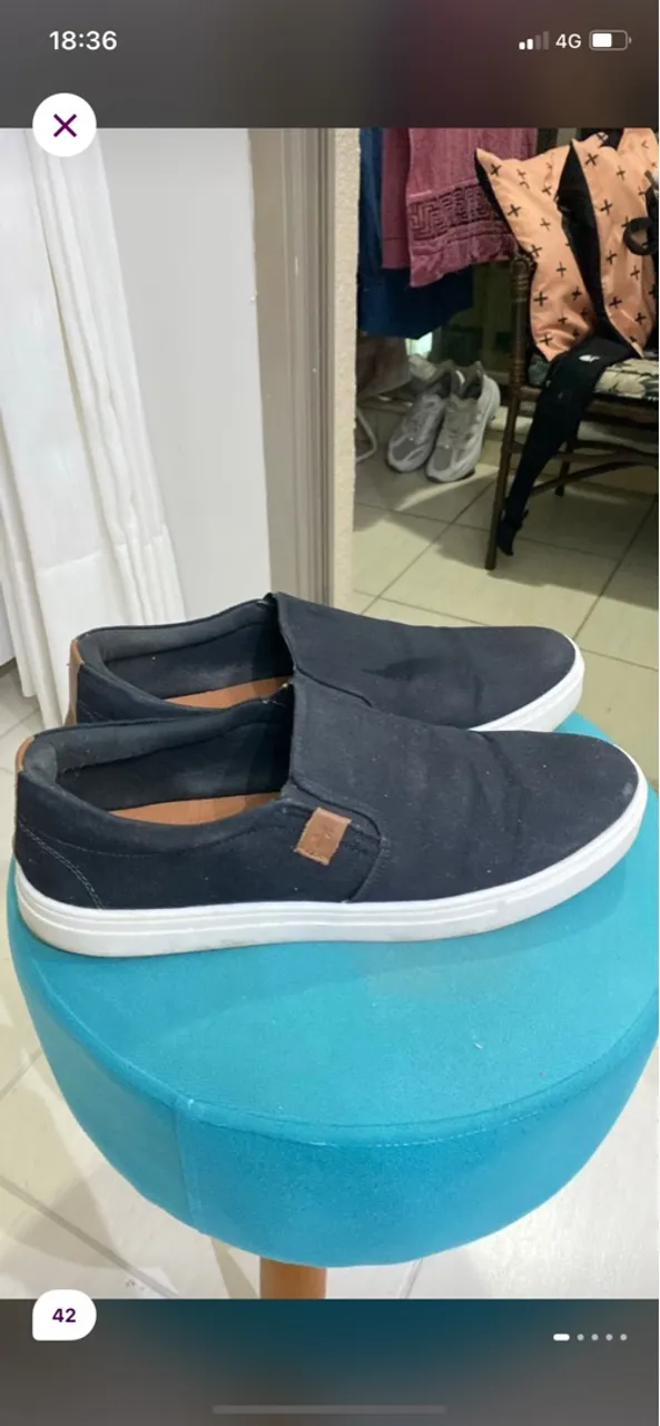 Tênis Slip On Preto com Sola Branca