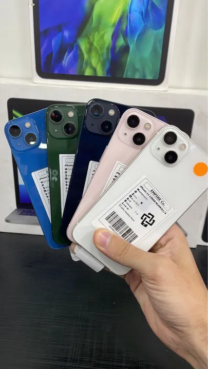 iPhone 13 seminovo - várias cores