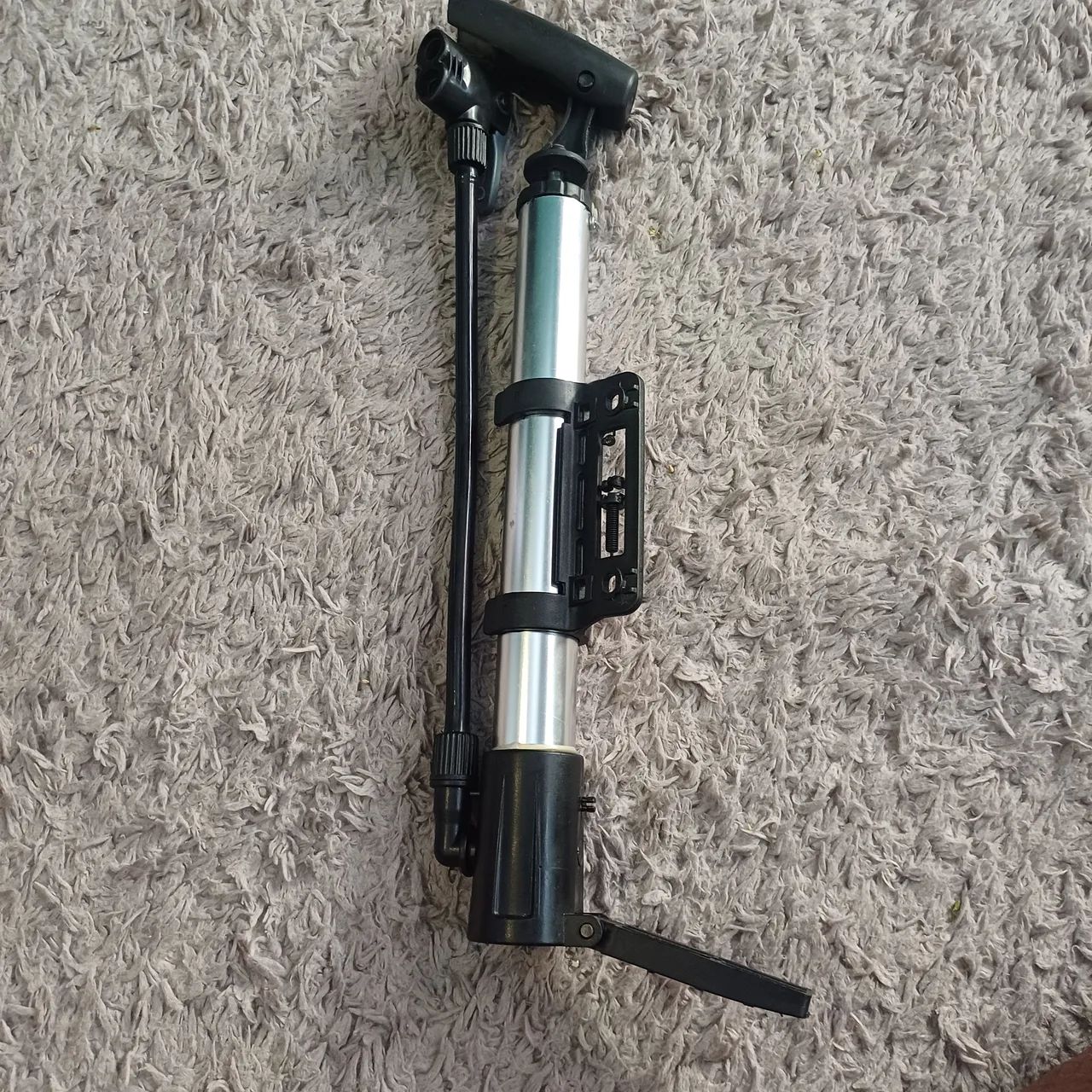 Bomba de ar para bicicleta - Foto 2