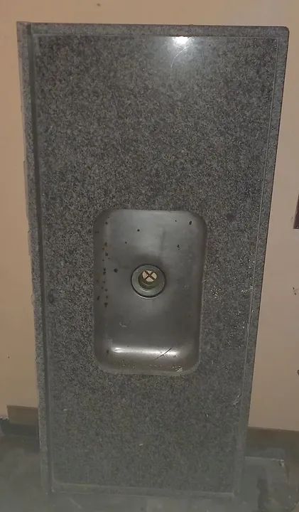 Bancada de granito com pia inox - Foto 2