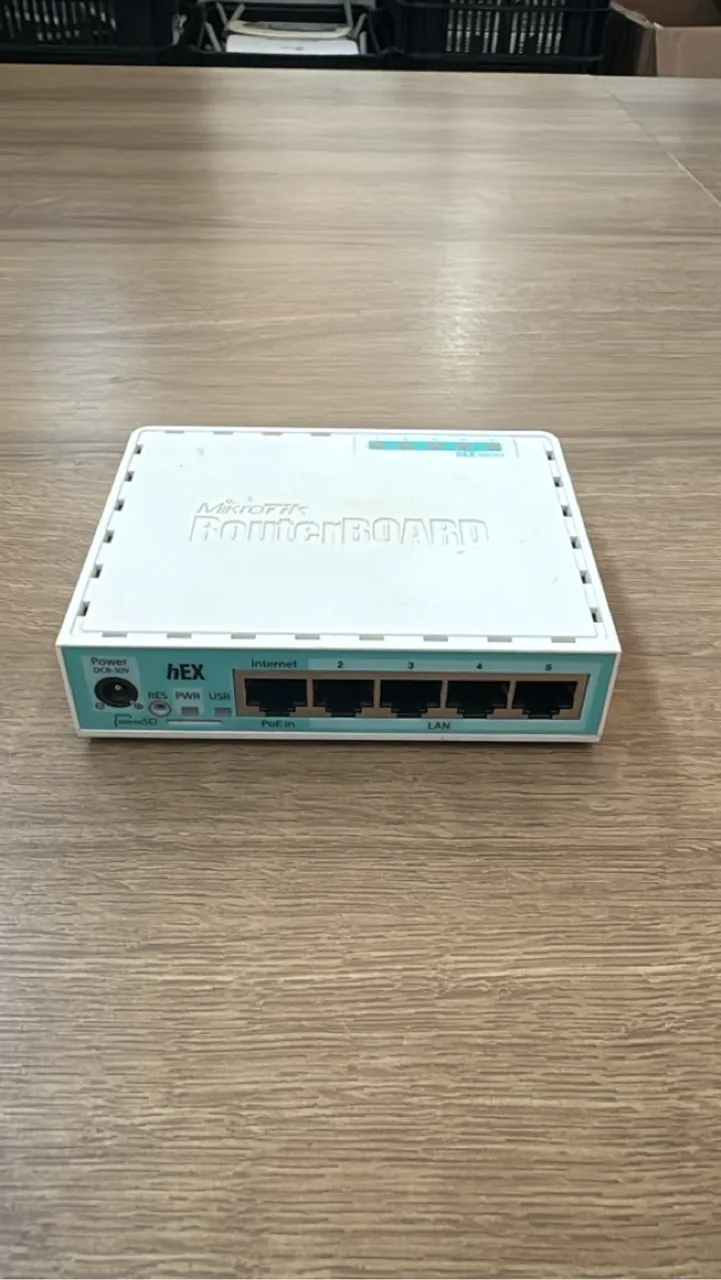 Roteador Mikrotik hEX Gr3