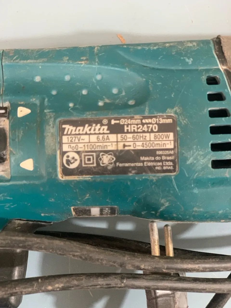 Furadeira martelete Makita HR2470 - Foto 3