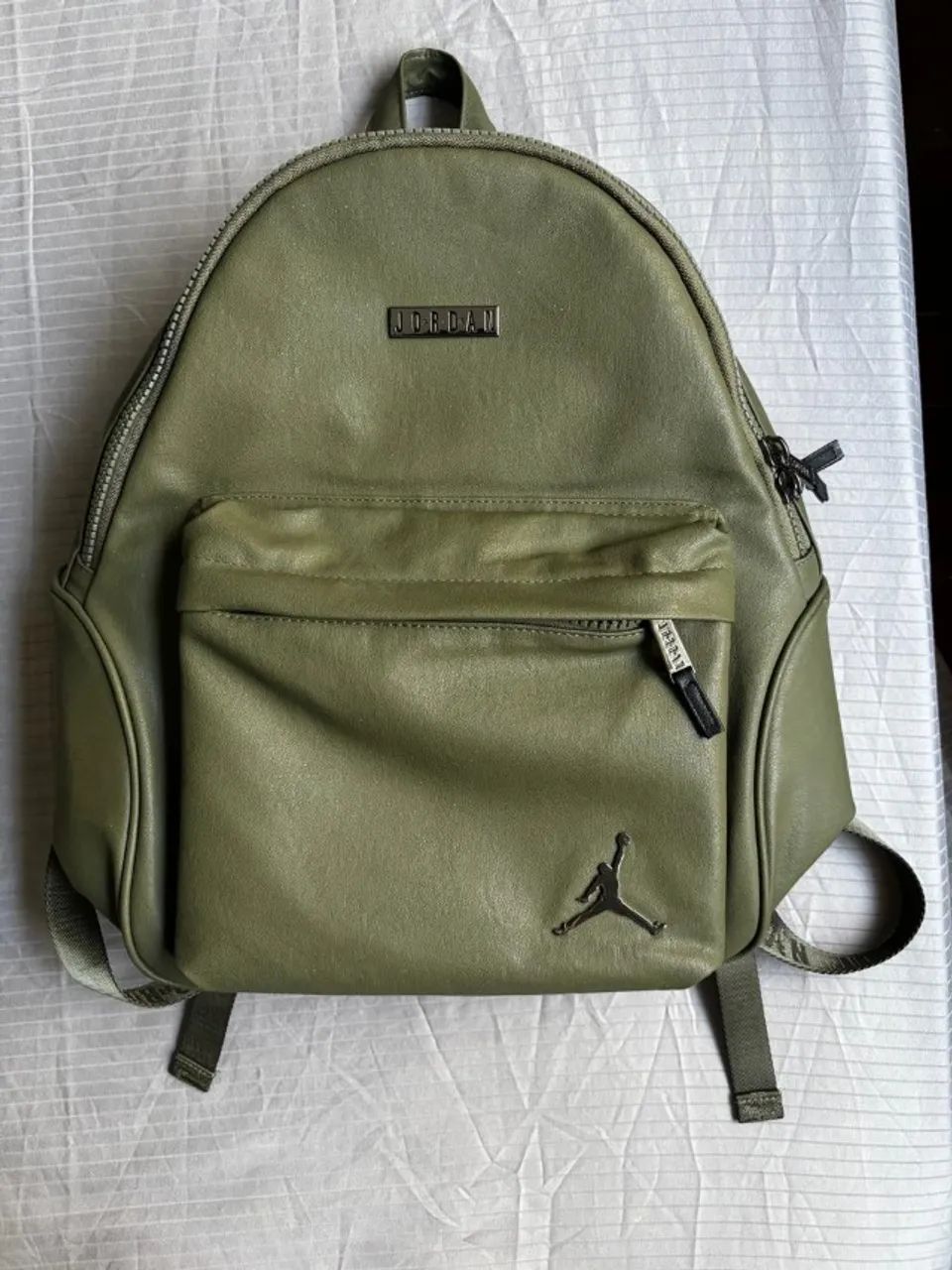 Mochila Jordan verde, Original e Sem uso! - Foto 5