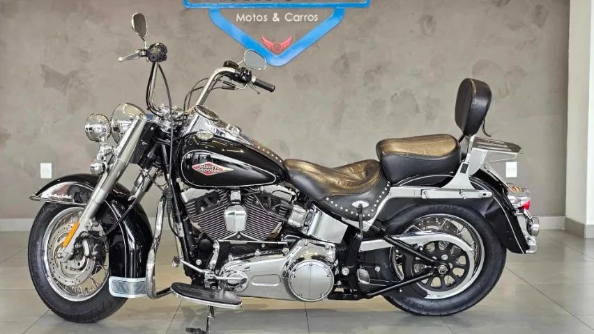 Harley-Davidson - Heritage Classic - 2014 - Preta - Foto 2
