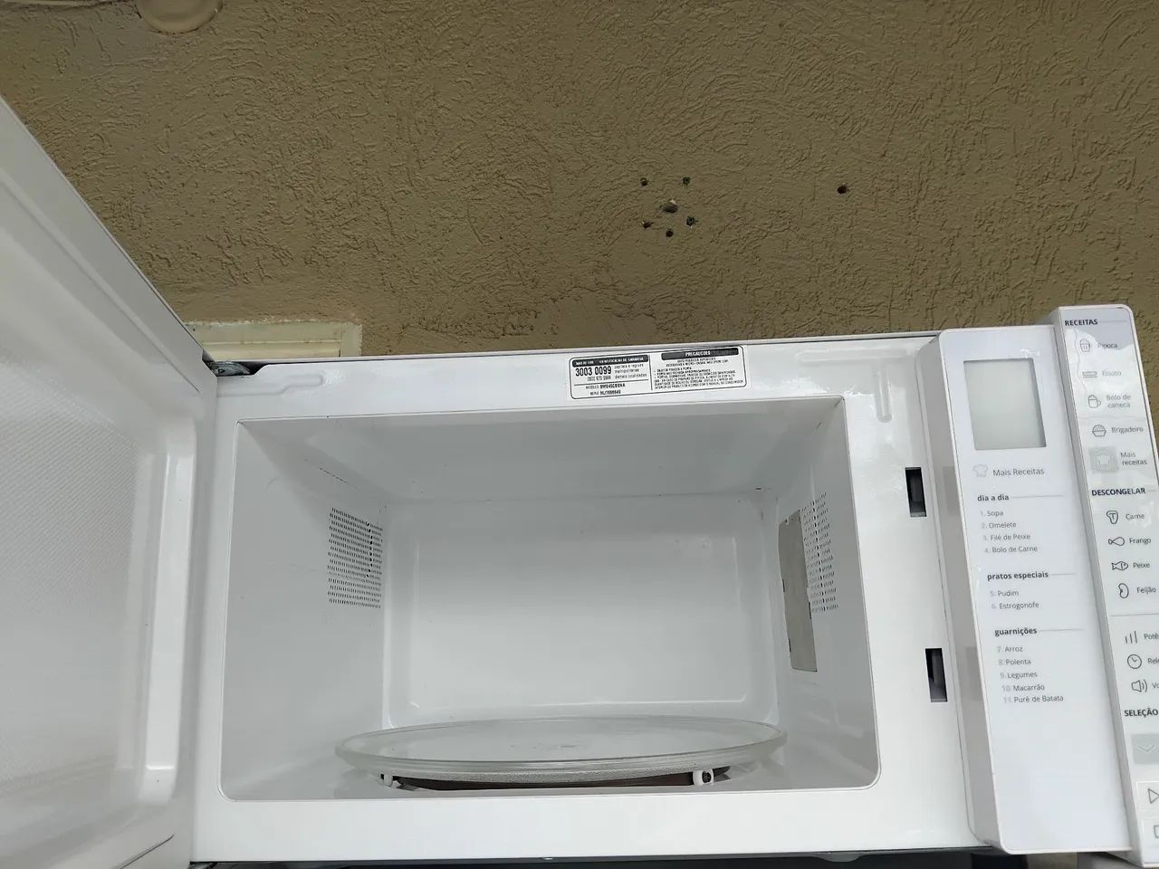 Geladeira fogão máquina micro-ondas entrego  - Foto 4