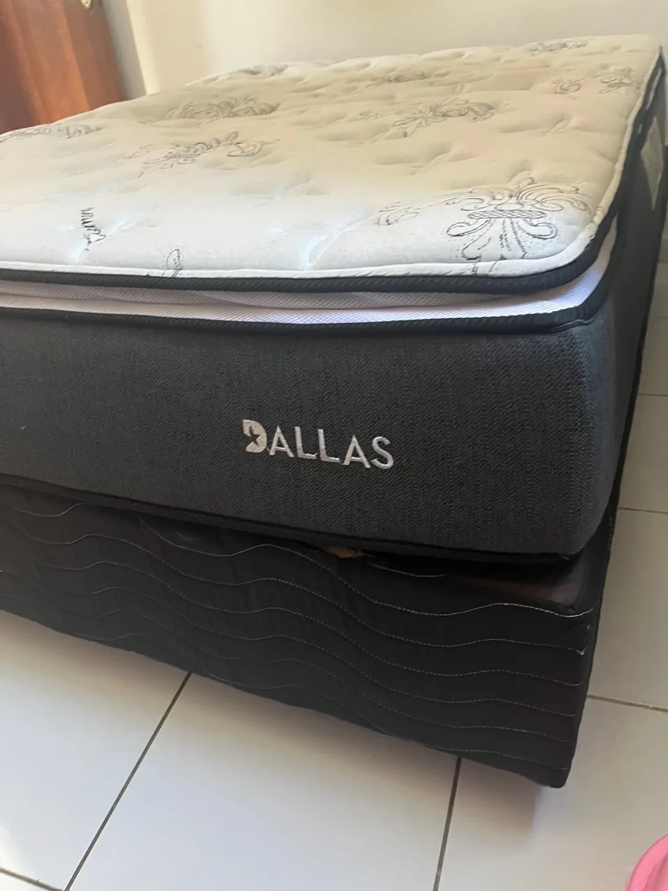 Colchão de mola Dallas + Base.