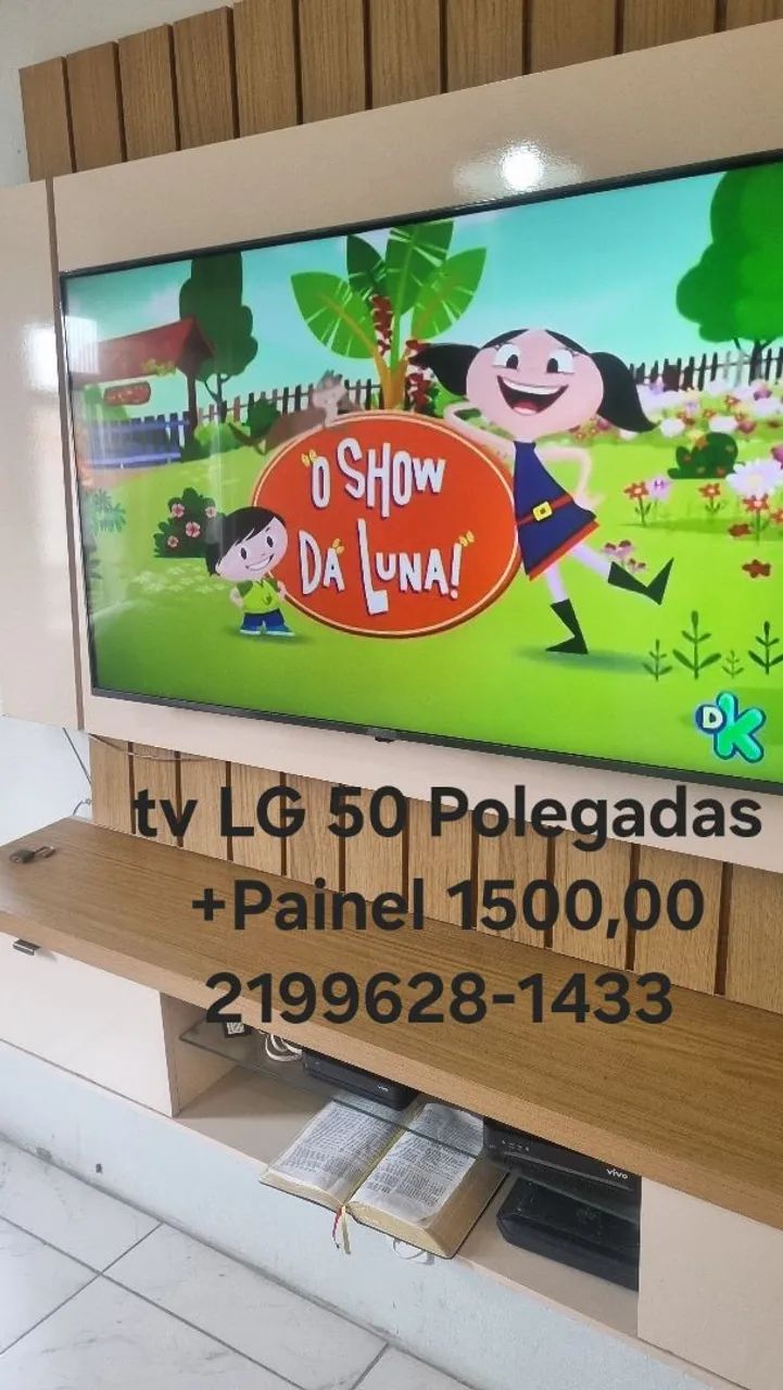 Painel de Tv64169237840385122