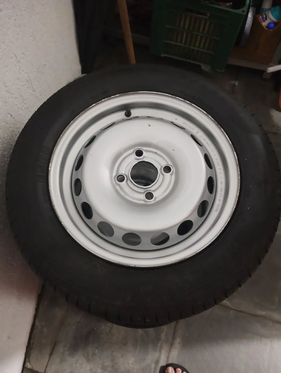 Rodas aro 14 Onix com pneus cinturato p1pirelli 175.65.14