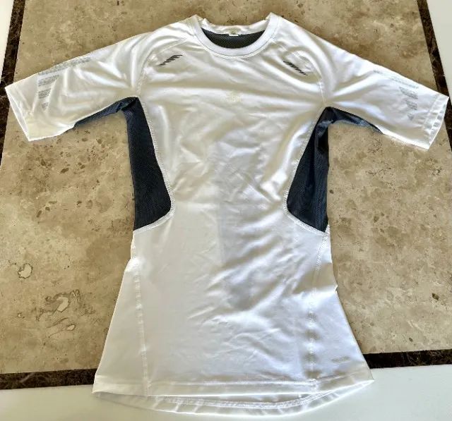 Camiseta térmica Adidas masculina nunca usada