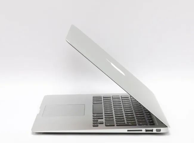 Macbook Air - 13 Sequoia 15.7.2 (Usado) - Notebooks - Jardim