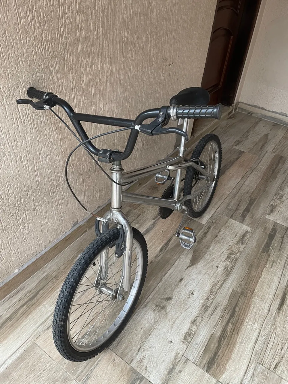 Bicicleta Bmx Prata Aro 20