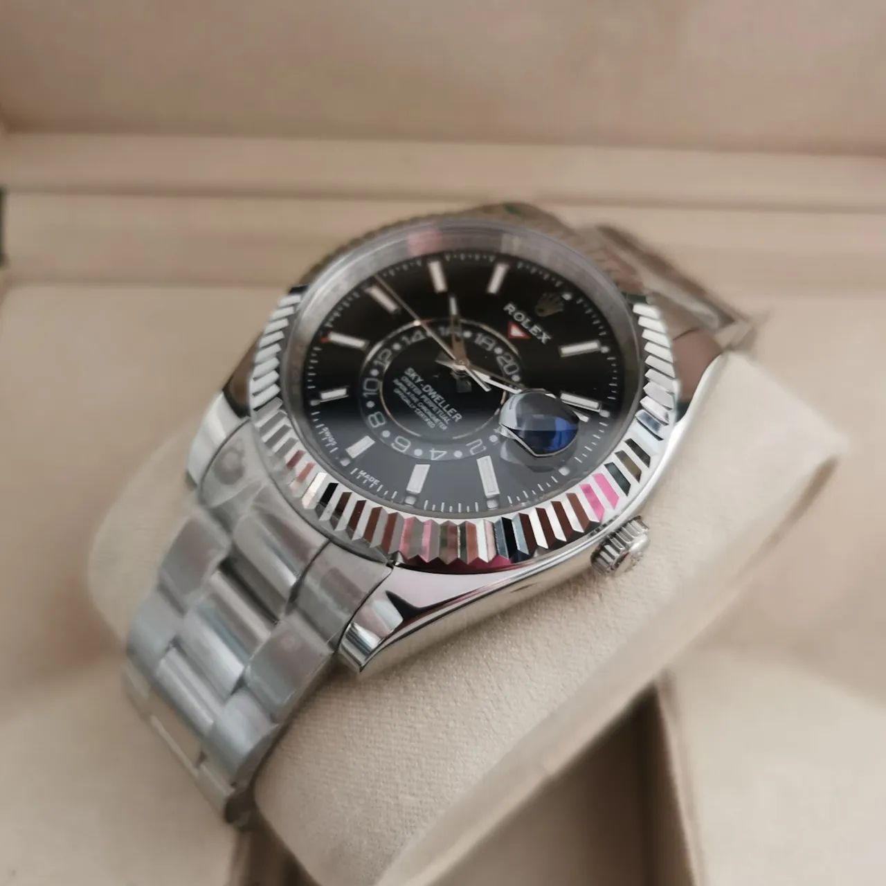 Relógio Rolex Sky-Dweller Automático  - Foto 2