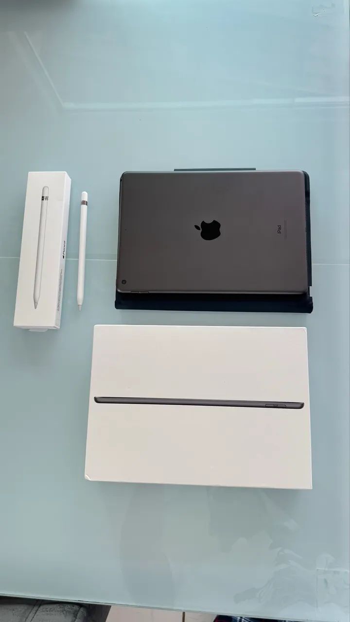 Apple iPad シルバー 本体 + Apple Pencil + 箱 Apple iPad シルバー 本体 + Apple Pencil + 箱 Apple iPad シルバー