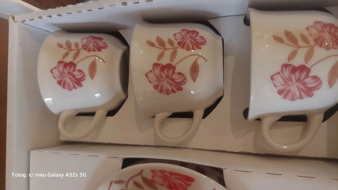 Jogo de xicaras com pires - Foto 6