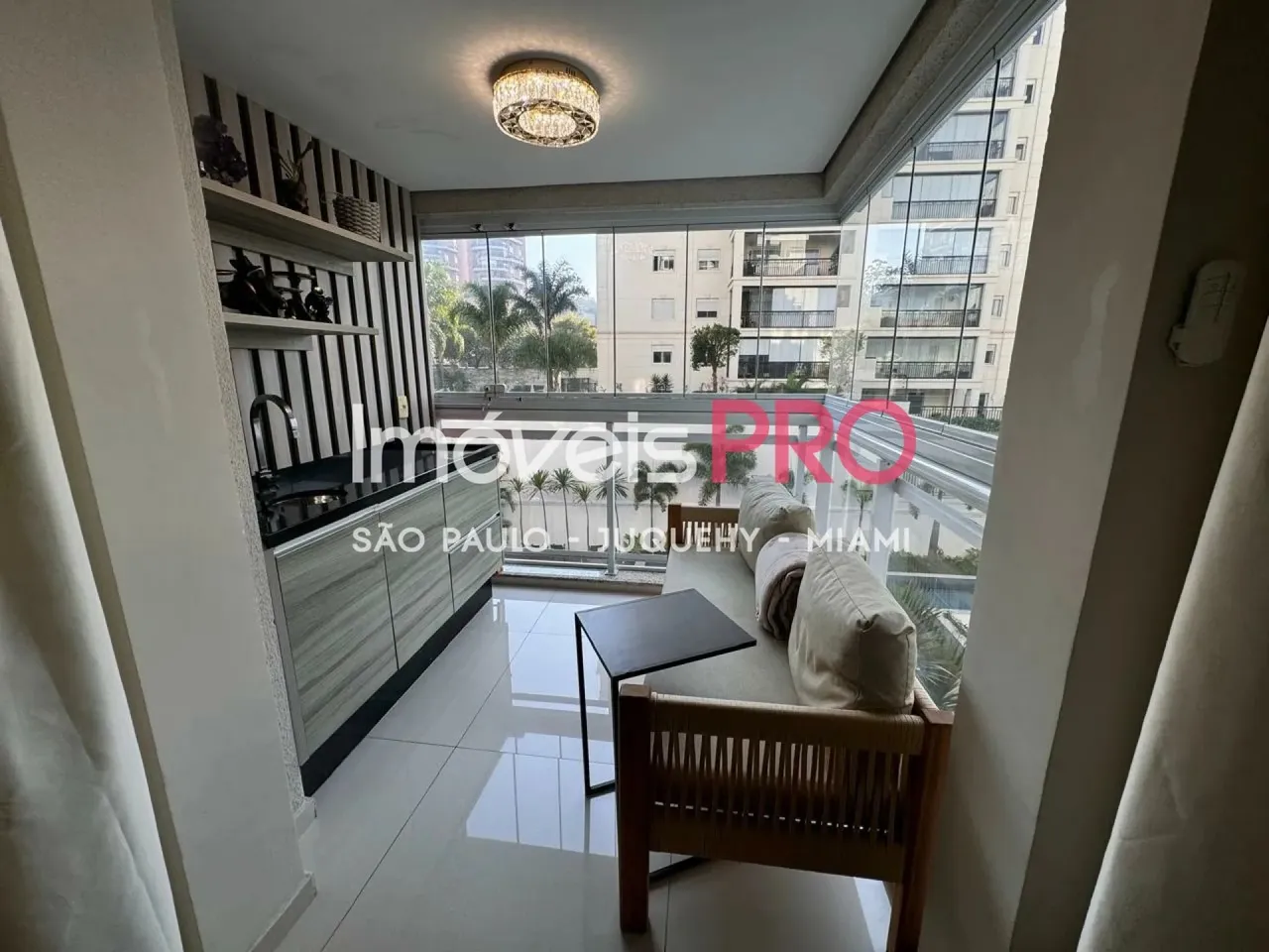 Apartamento à venda em Alto de Pinheiros com 82 m².