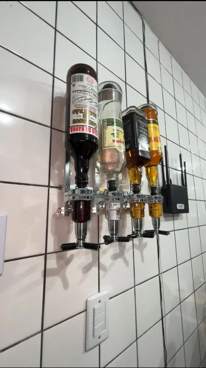 Dispenser de bebidas para 4 e 6 garrafas - ideal para bar e área gourmet - Foto 4
