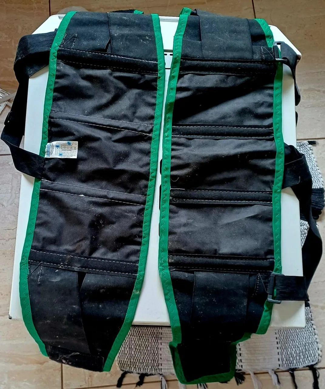 VENDO SINTO DE POSTURA PARA PEGAR PESOS  - Foto 2