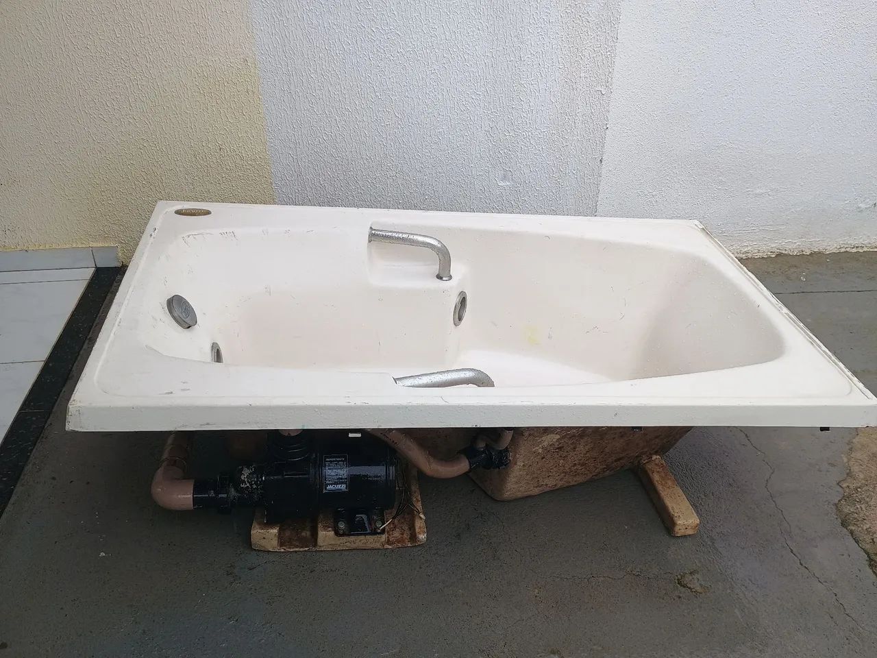 Banheira de Hidromassagem - Foto 2