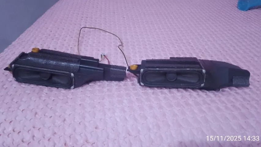 Alto Falantes TV Samsung LN32C550J1M