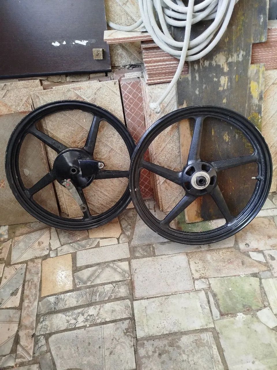 Rodas de Moto liga leve Yamaha fector 2023Esportivas - Preto - Foto 2