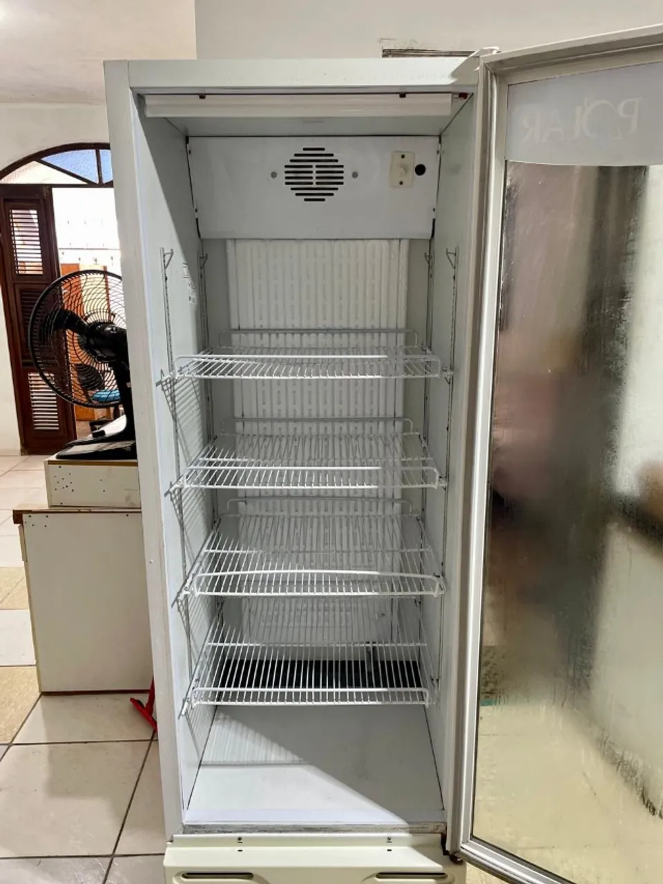 Freezer vertical
