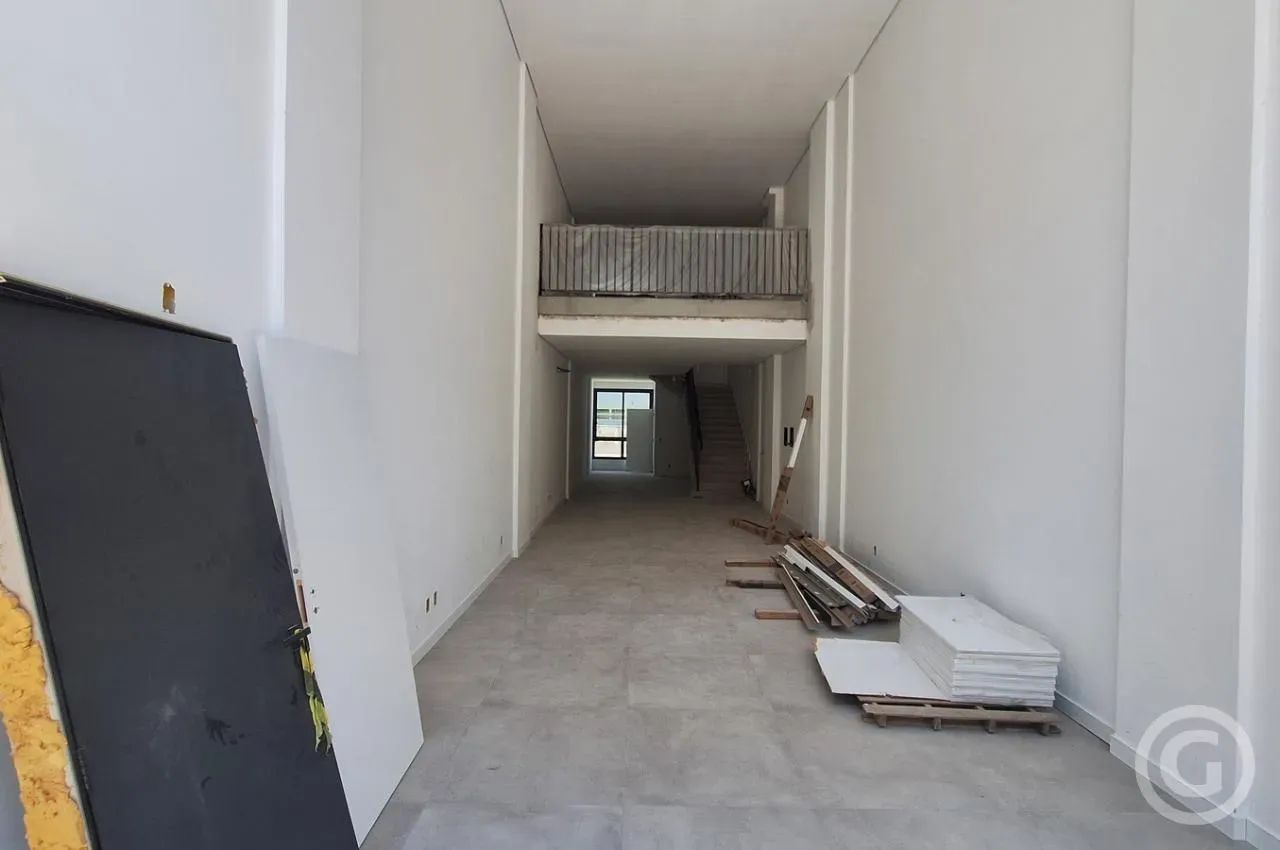 Loja ampla e moderna em Florianópolis, ideal para seu negócio crescer! - Foto 5