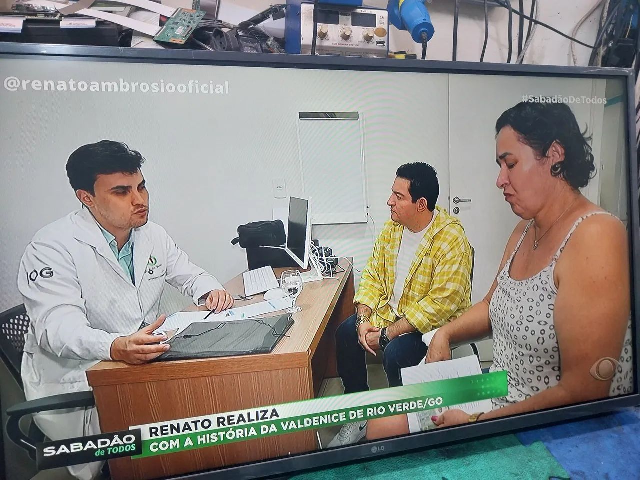 TV LG 43 Smart espelha celular  topp - Foto 5