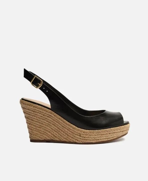 Sandália Espadrilhe Preta Couro Plataforma Fivela AREZZO - Nova !!!