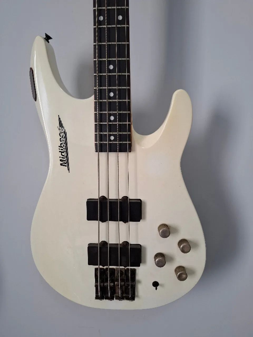Peavey Midibase - Baixo MIDI Controlador - Foto 2
