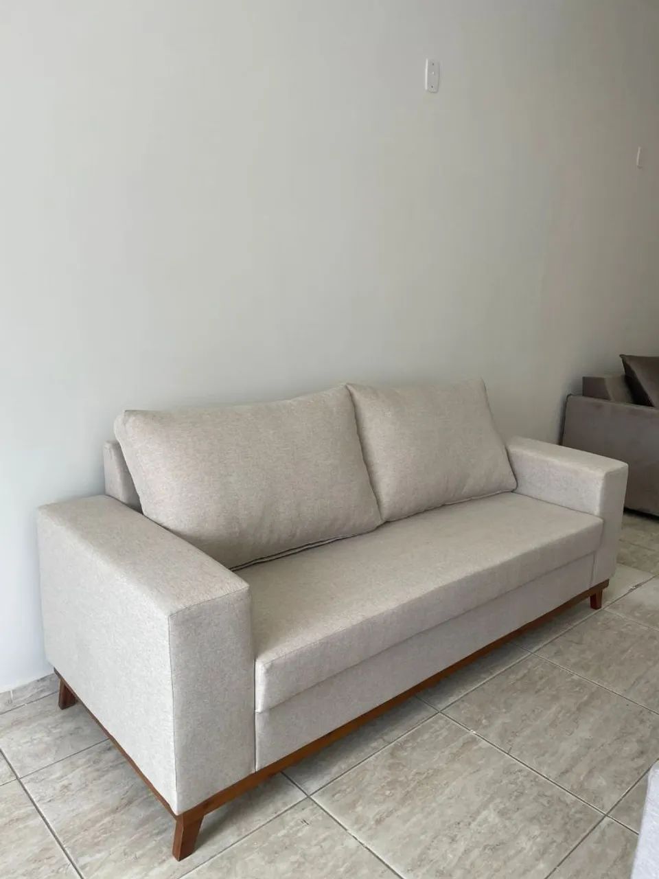 Sofá 3 Lugares Moderno e Confortável - Foto 2