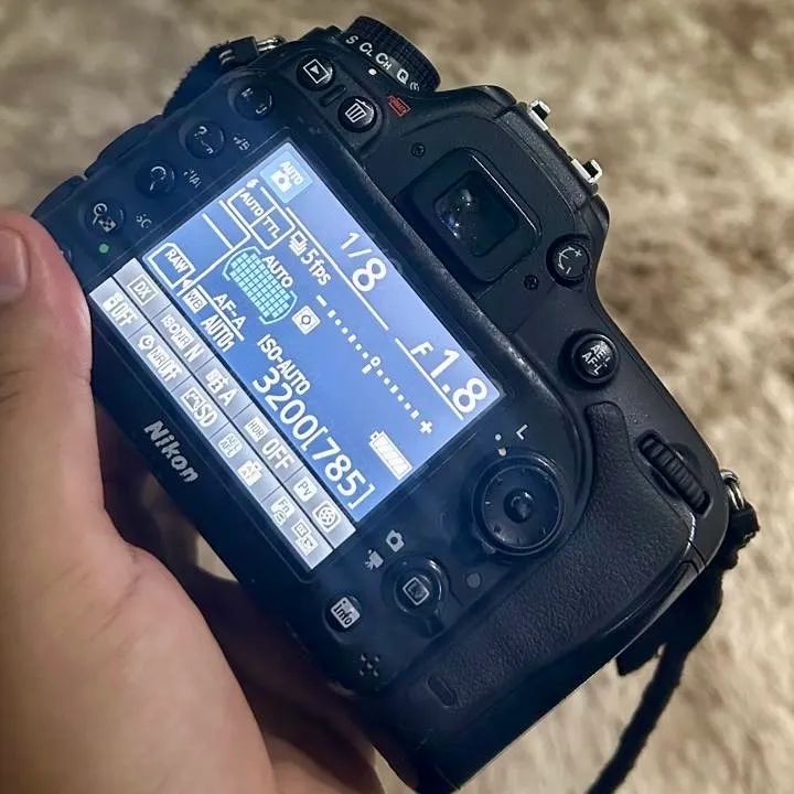 VENDO NIKON D7100 + LENTE 35MM + FLASH SB-700 - Foto 6