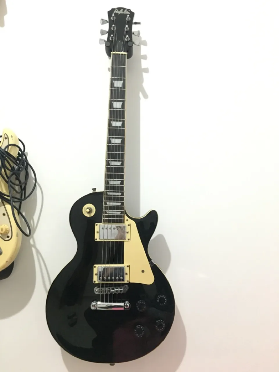 Guitarra Les Paul Preta